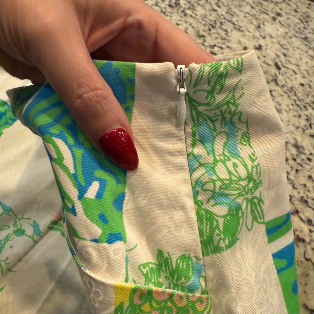 Lilly Pulitzer Floral Print Skort in Green and Blue - Picture 3 of 7